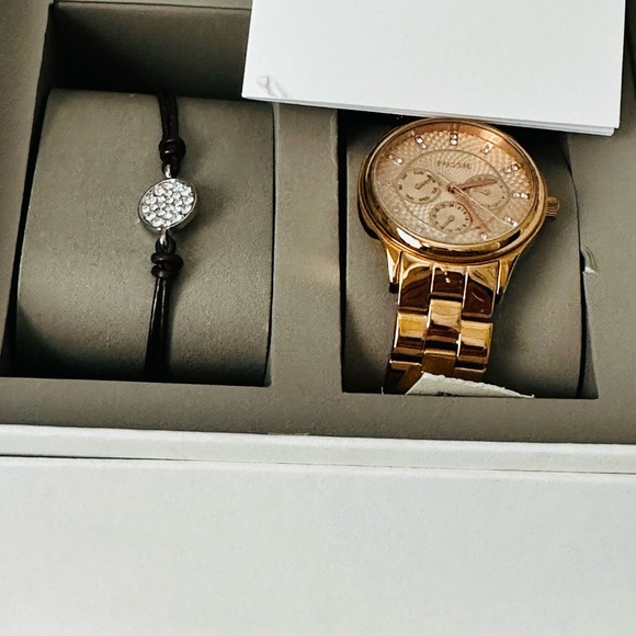 Fossil Gold-Tone Watch and Bracelet Set - Picture 1 of 10